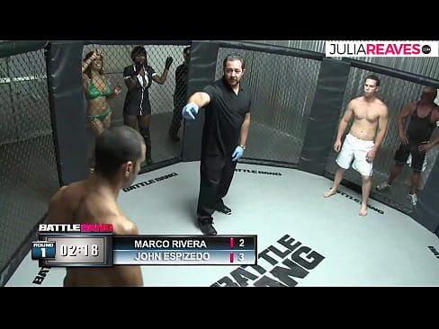 ❤️ Ultimate Fighter anosvotesa musikana wenhamba achangobva kurwa mumhete ️ ☑